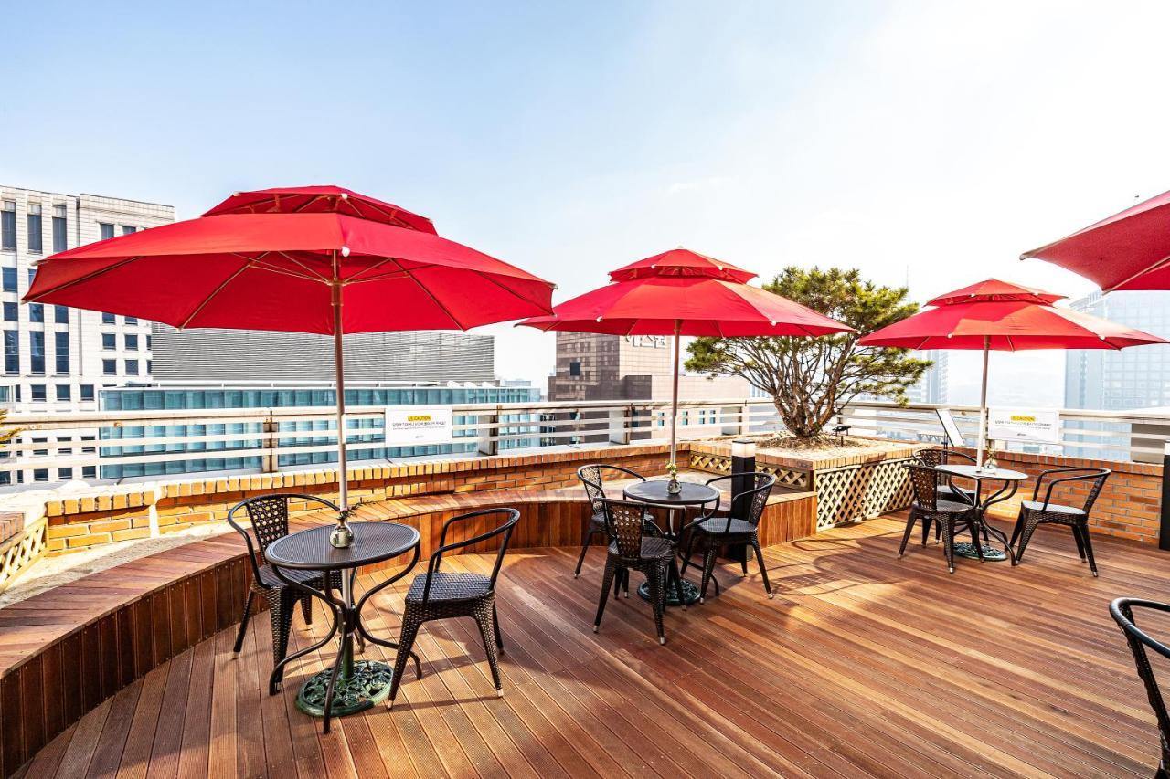 Ramada Hotel And Suites Seoul Namdaemun Exteriör bild