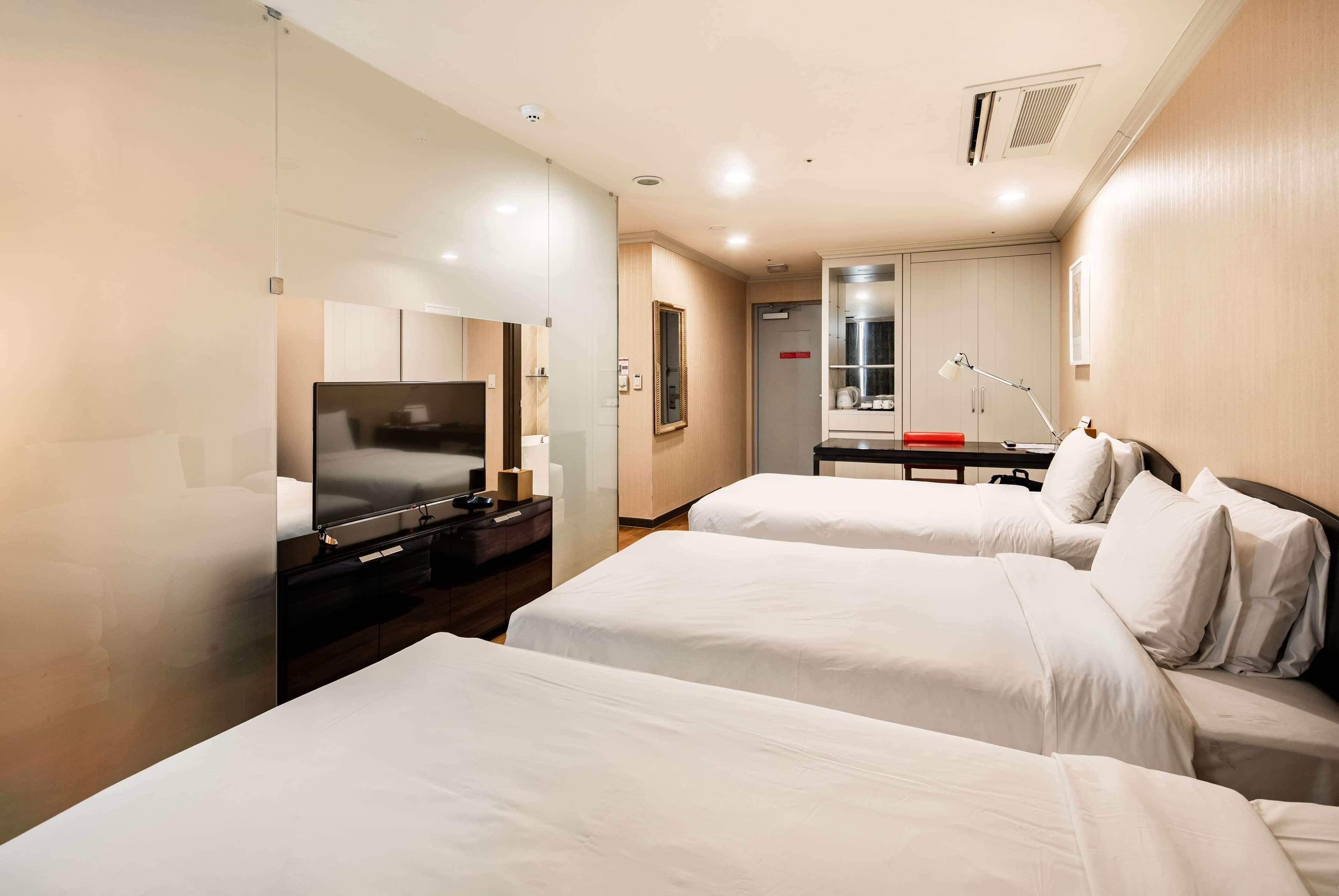 Ramada Hotel And Suites Seoul Namdaemun Exteriör bild